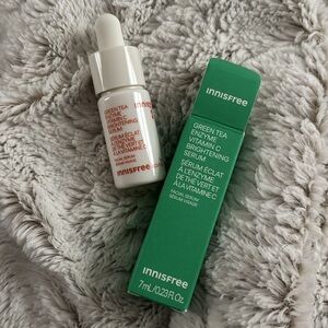 NWT, Green Tea Enzyme Vitamin C Brightening Serum